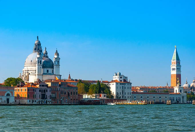 Venice Carnival Photography Workshop